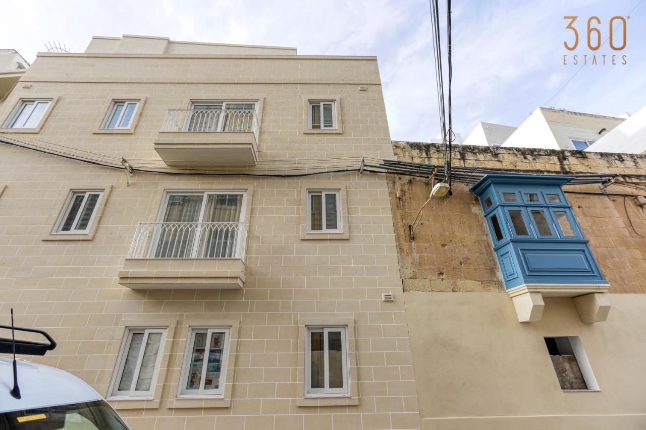 A Lovely 1Br Home With Balcony Just Off The Coast By 360 Estates San Giuliano Esterno foto